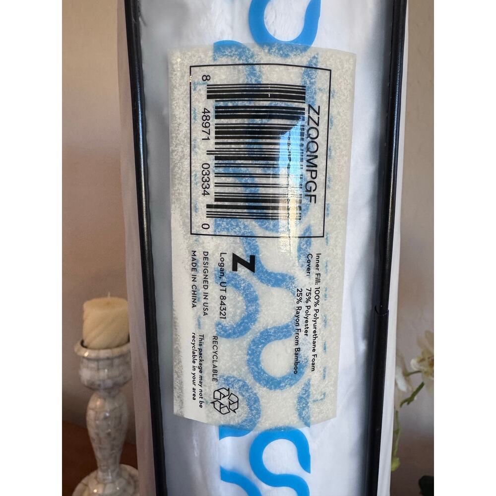 Z Cooling Gel Memory Foam Pillow Queen New in Package - Picture 3 of 3